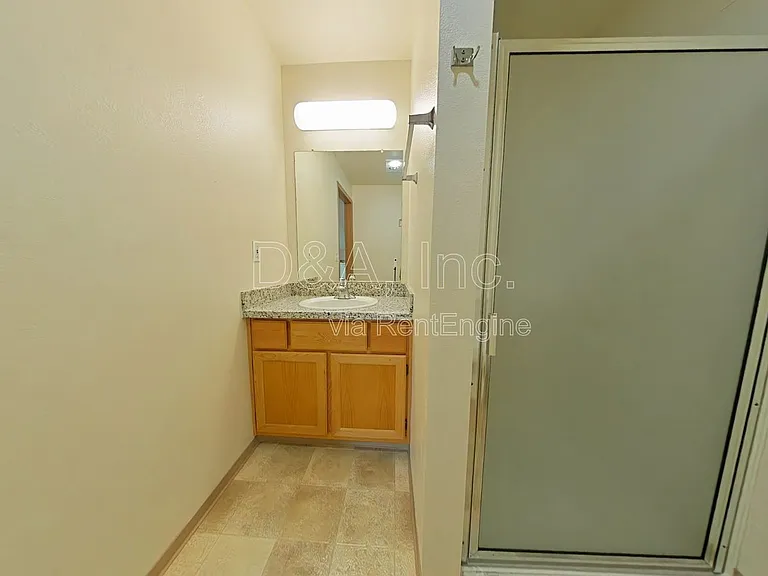 2960 NW Tyler Ave #104 — Photo 9