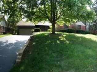 5707 Brookbank Rd, Downers Grove, IL 60516