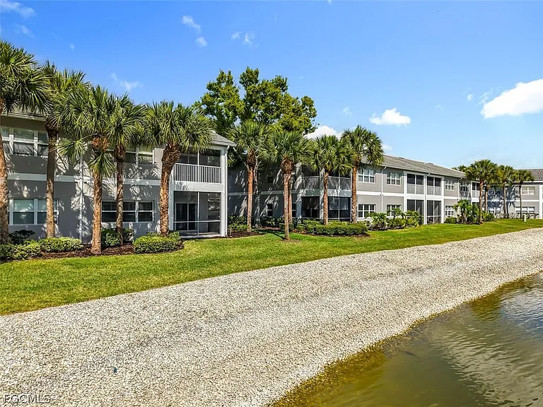 12151 Summergate Cir #R101 — Photo 38