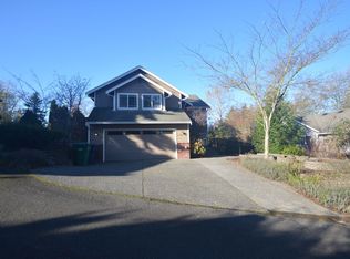 21308 Poplar Way, Lynnwood, WA 98036