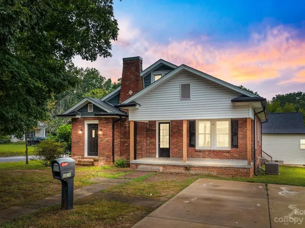 1828 2nd St, Salisbury, NC 28144