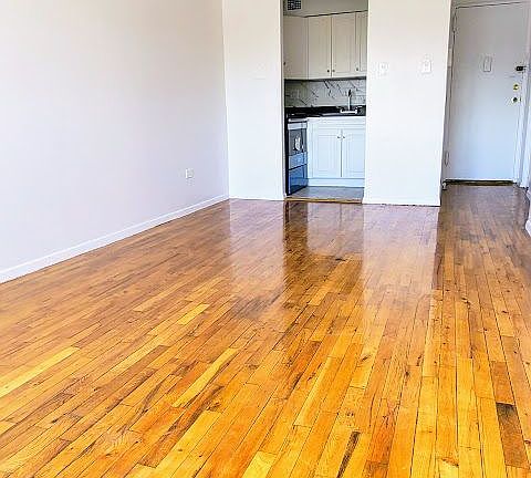 2nd image of 1210 Astoria Park S APT 5H
