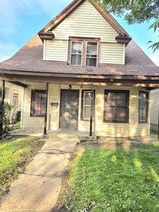 1320 South 64th STREET, West Allis, WI, 53214