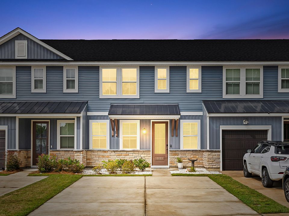 1st image of 5133 Park Creek Ave