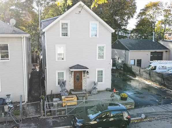 20 Washburn St, Worcester, MA 01610