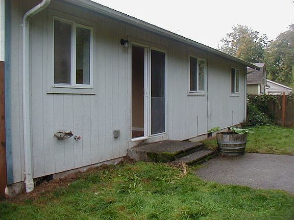 2nd image of 912 96th Ave SE