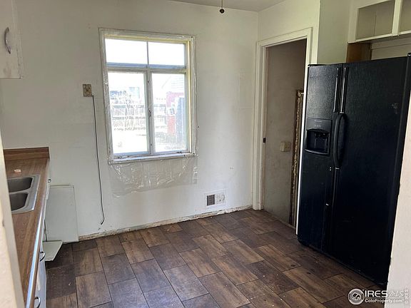 5th image of 7770 Niagara St