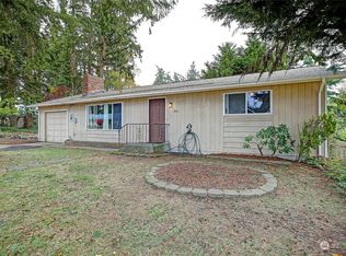 1841 NE 7th Ave, Oak Harbor, WA