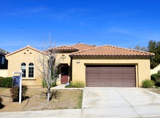 3320 Banyon Cir, Lake Elsinore, CA 92530