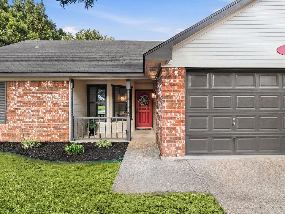 1st image of 804 Virginia Blvd
