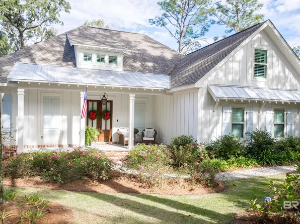 15 Echo Ln, Fairhope, AL 36532