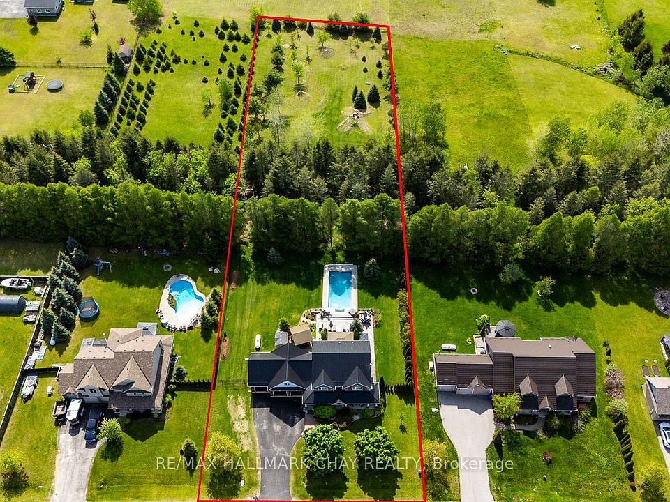 1st image of 23 Somerville Cres