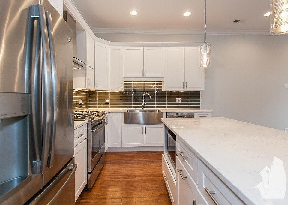 1st image of 2349 W North Ave #2