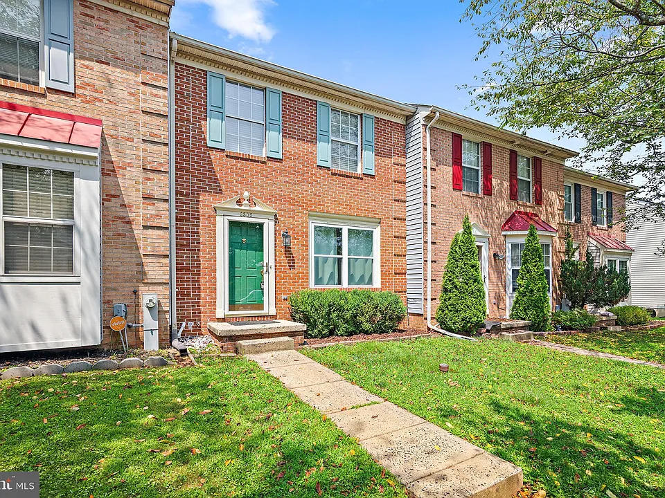 3305 Cheverly Ct