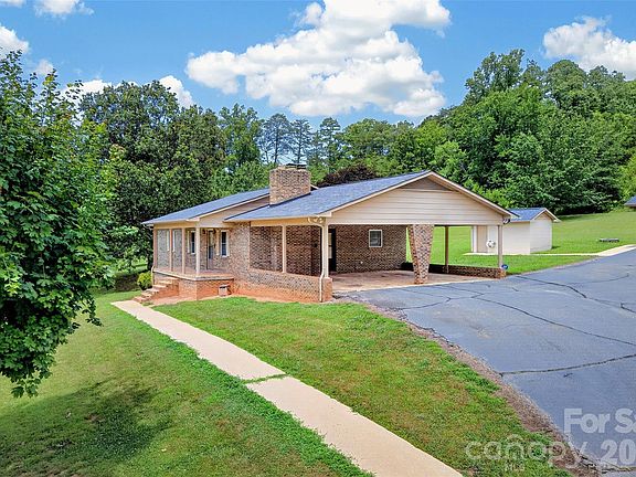 5th image of 5882 Harmony Grove Rd