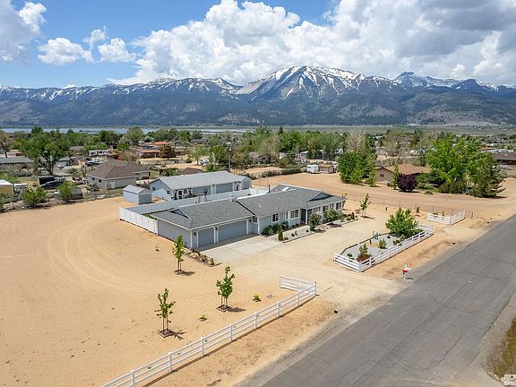 3rd image of 2275 Wildflower Dr