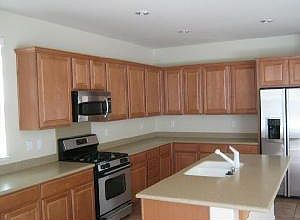 3rd image of 382 Finchwood Dr
