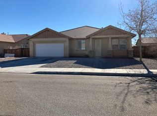 12931 Georgetown Ln, Victorville, CA 92392