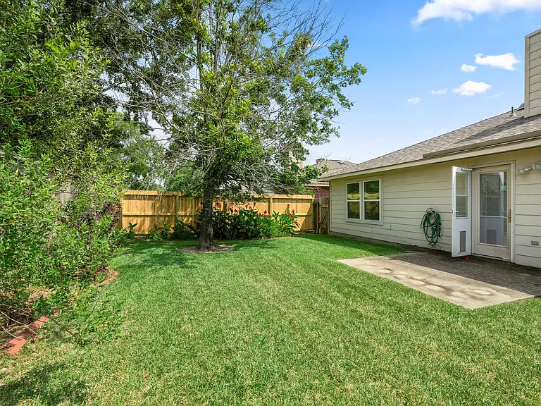 3211 Falcon Trail Dr — Photo 40