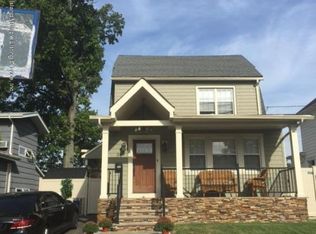 39 Wheeling Ave, Staten Island, NY 10309