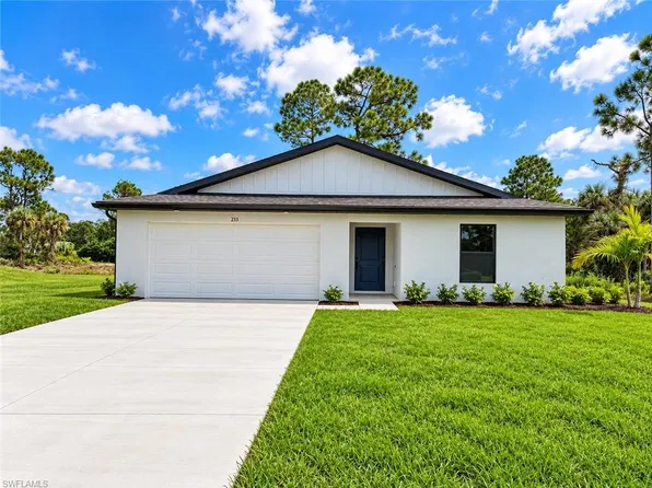 233 Bowman AVE S, LEHIGH ACRES, FL 33974