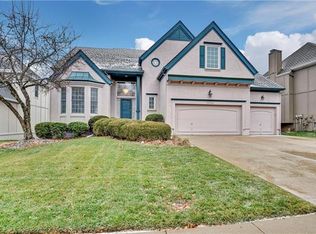 13204 Ballentine St, Overland Park, KS 66213