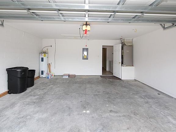 5th image of 16959 Sunrise Vista Dr