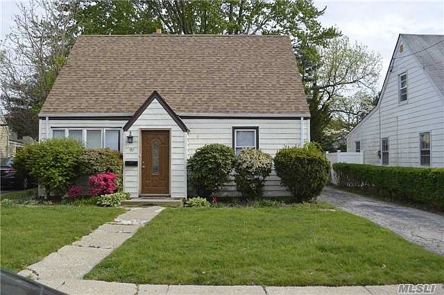 1st image of 97 Wood Ln