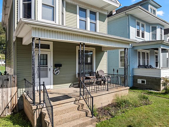 3rd image of 2422 VANCE AVENUE