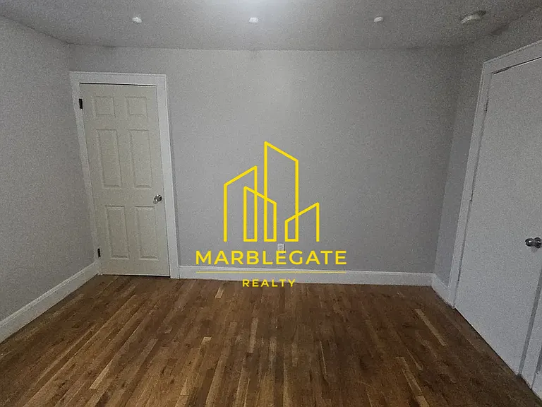 54 Hillside Ave #11 — Photo 15