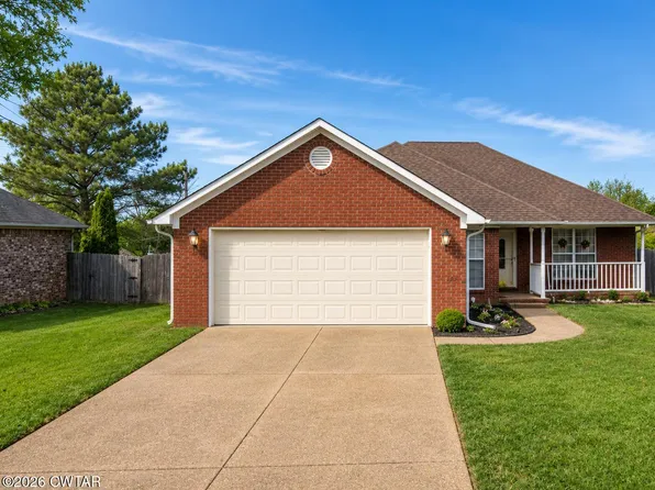 127 Middle School Rd, Jackson, TN 38305
