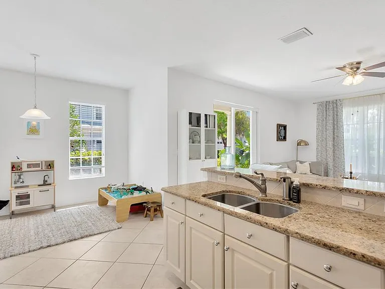 8307 Manor Club Cir #1 — Photo 8