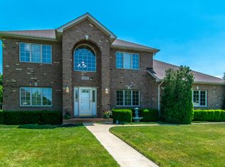 13437 Meadow Ln, Plainfield, IL 60585