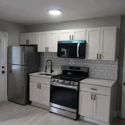 5220 Ready Ave