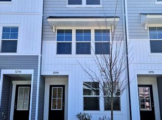 1215 Briarhill Rd Unit B, Mooresville, NC 28115