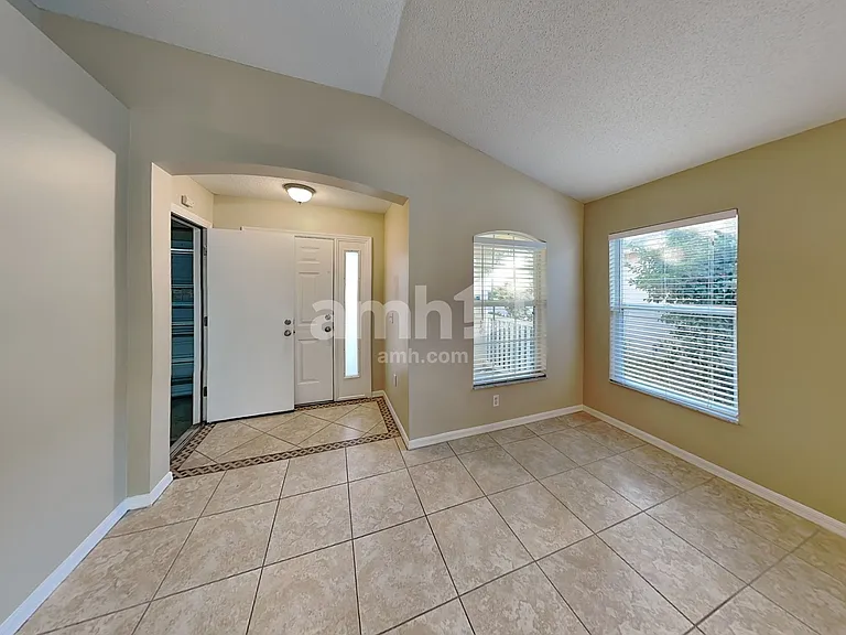 12061 Winding Woods Way — Photo 6