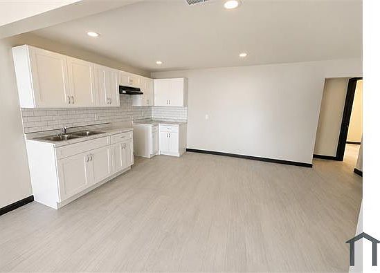 4th image of 1572 Pope St #1