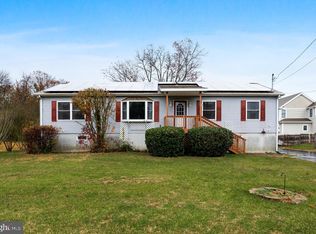 15 Sycamore Rd, Pennsville, NJ 08070
