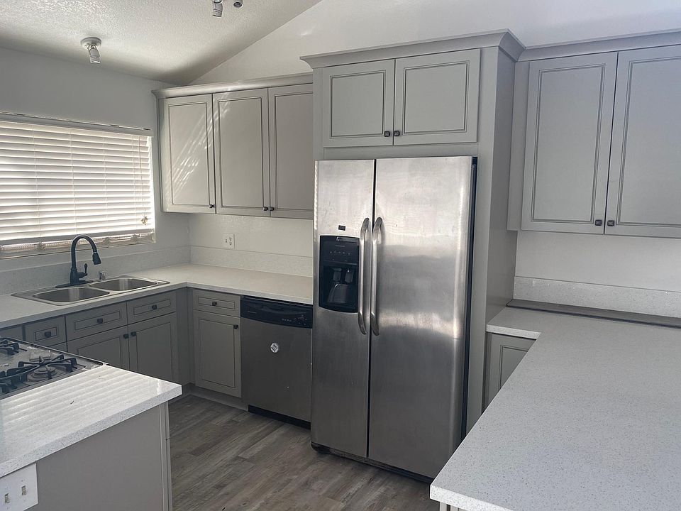 1st image of 4764 32nd St APT 1