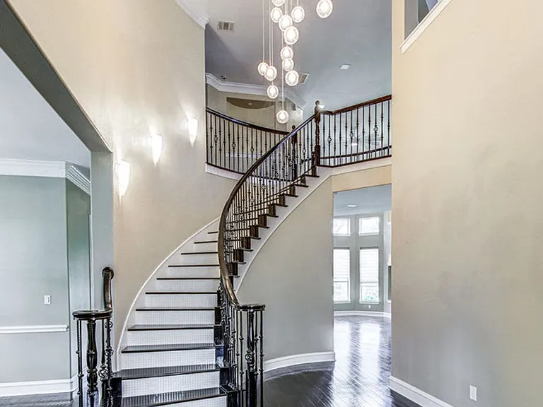1917 Lakecliff Hills Ln — Photo 20