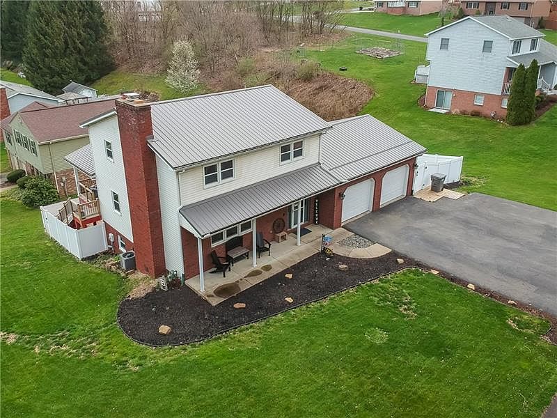 215 Londonderry Dr, New Brighton, PA 15066 Zillow