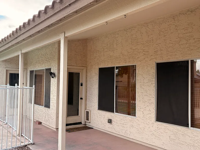 685 W Douglas Ave — Photo 18