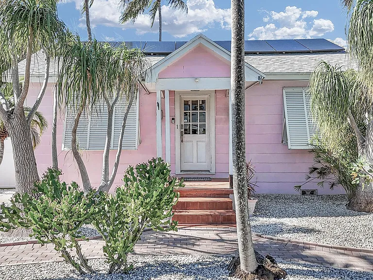 3218 Palm Dr — Photo 24