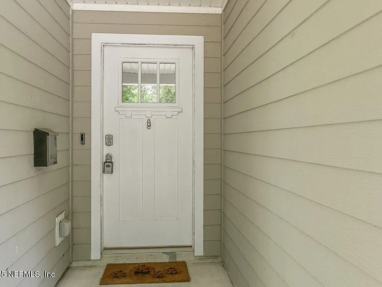 2235 Bayview Rd — Photo 3