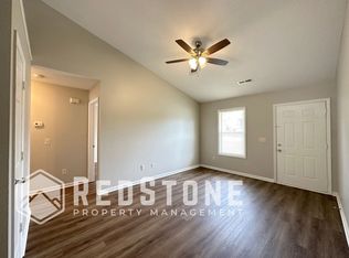 502 Lashley St APT B, Graham, NC 27253