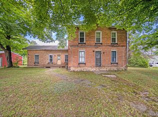 106 Cutler St, North Adams, MI 49262
