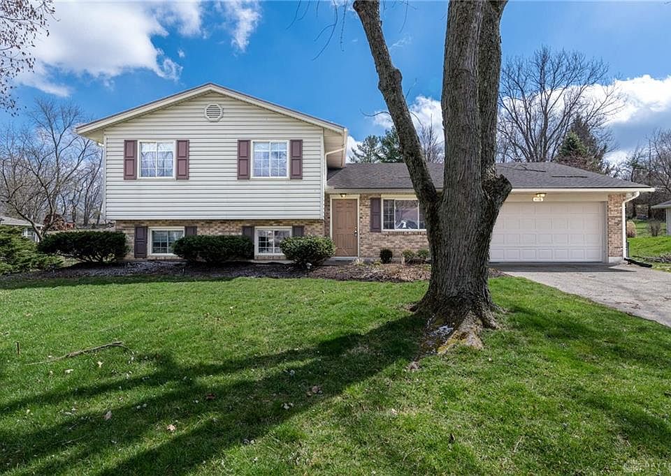 1st image of 416 Towncrest Dr