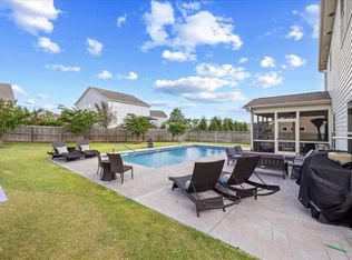 1205 Windrose Dr, Fuquay Varina, NC 27526