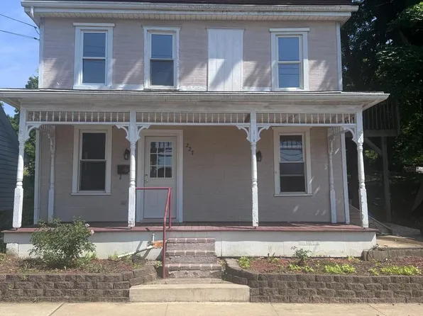 227 Gettysburg St, Dillsburg, PA 17019
