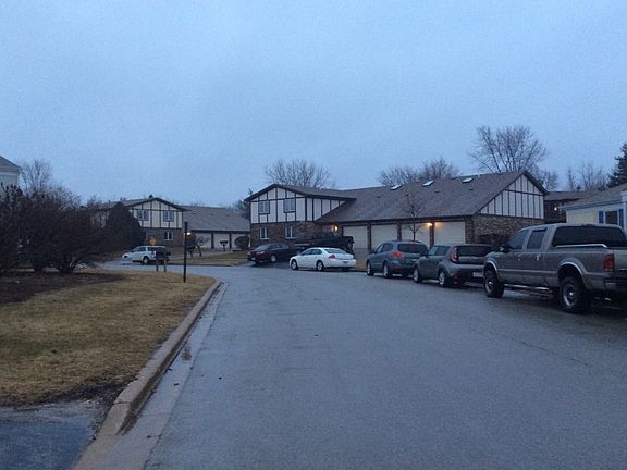 4th image of 212 W Manor Dr Unit A